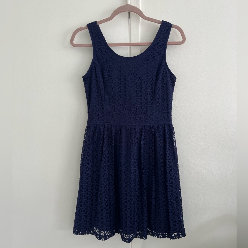 Navy Blue Lace Sleeveless Dress